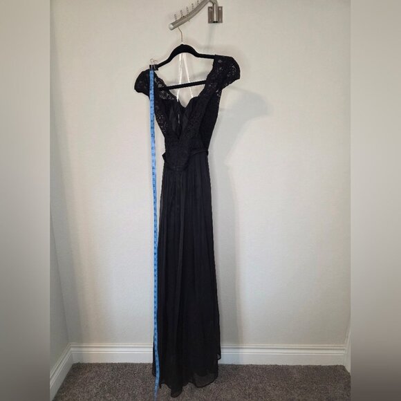 Belsoie Black Lace & Chiffon Cap Sleeve Gown UK 14 US 12 EU 40 - Picture 15 of 15